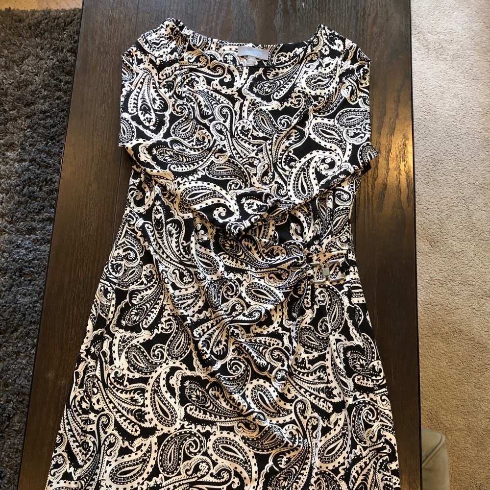 Dress. Worn once. Cream and black, so comfortable!